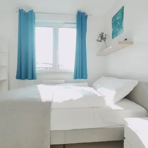 Dobrego Pasterza 120d By Homeprime Apartament